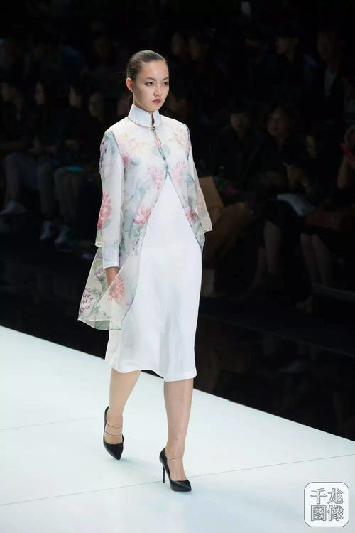 北京時尚控股 伊里蘭亮相2016北京時裝周 發(fā)布 四季 女裝產品