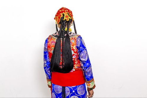 甘南旅游攝影資訊,甘南卓尼有一種服飾文化,全世界也是獨(dú)一無二